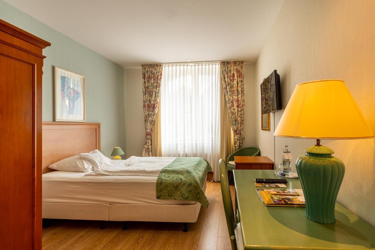 Hotel Am Muehlenteich Schwelm Buitenkant foto