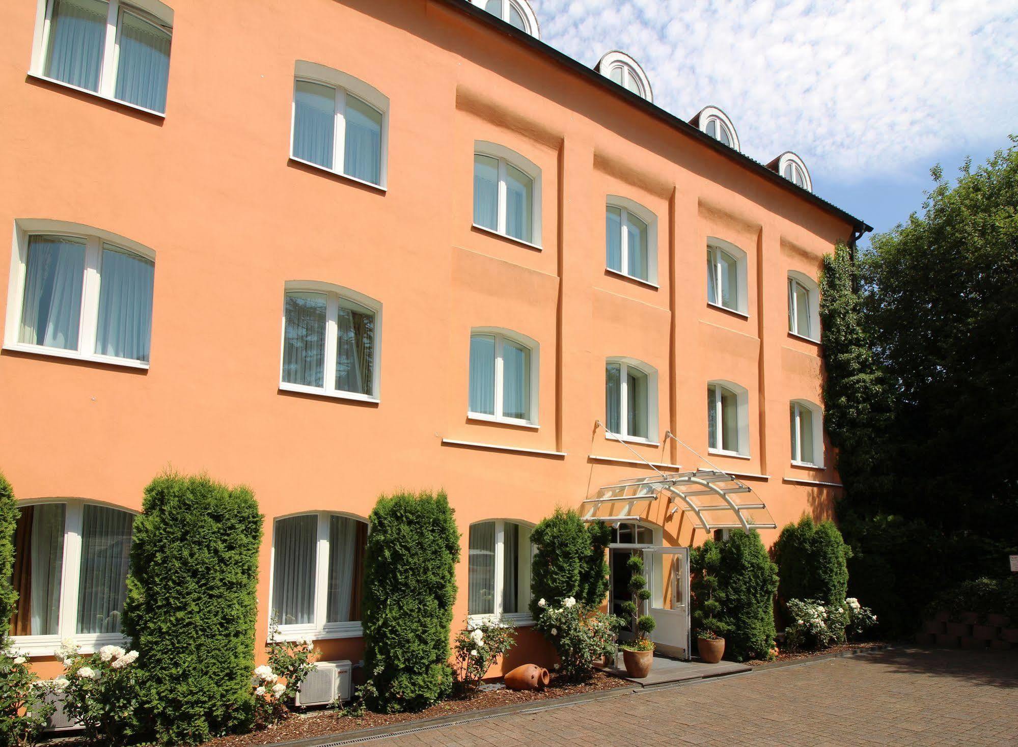 Hotel Am Muehlenteich Schwelm Buitenkant foto